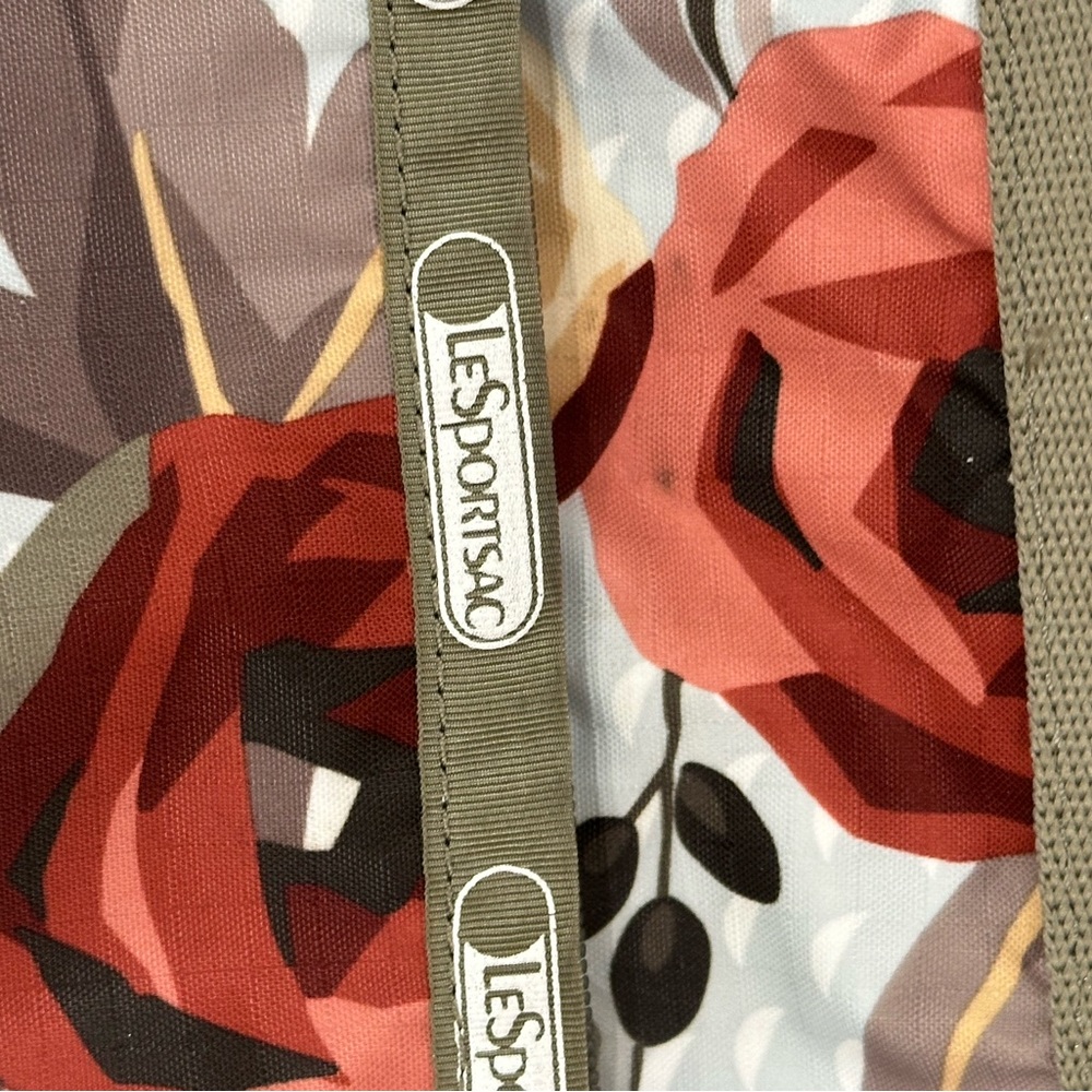 Le Sport Sac Floral Tote Bag - Picture 7 of 9